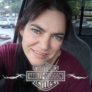 Meet your Posher, Michele